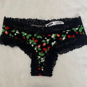 Victoria's Secret PINK Cheeky Black Lace Strawberry Design Panties Size Small